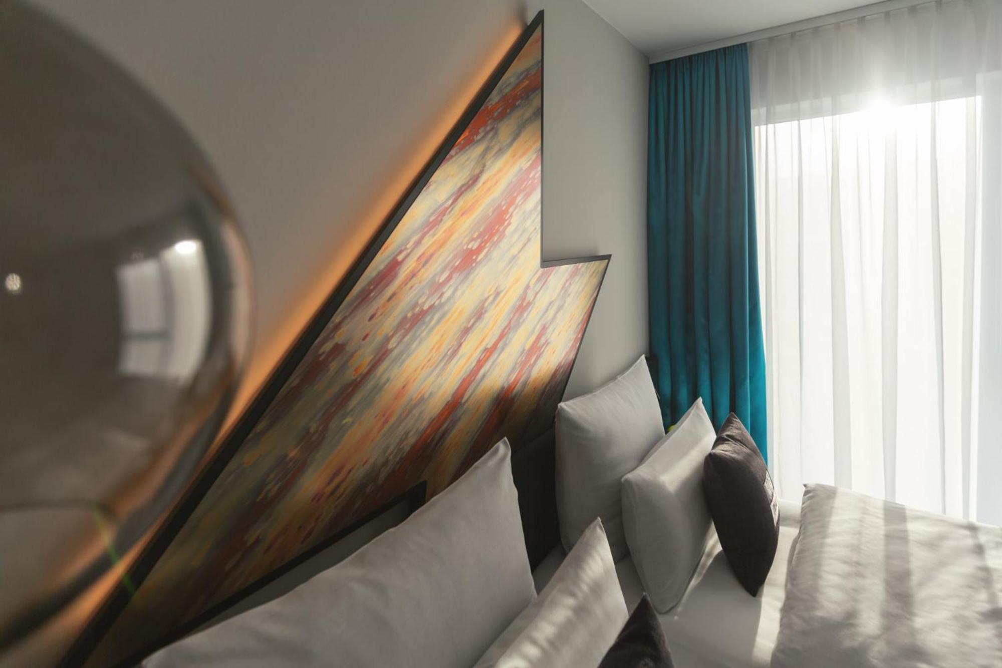 Holiday Inn - The Niu, Flash Berlin Charlottenburg By Ihg Εξωτερικό φωτογραφία